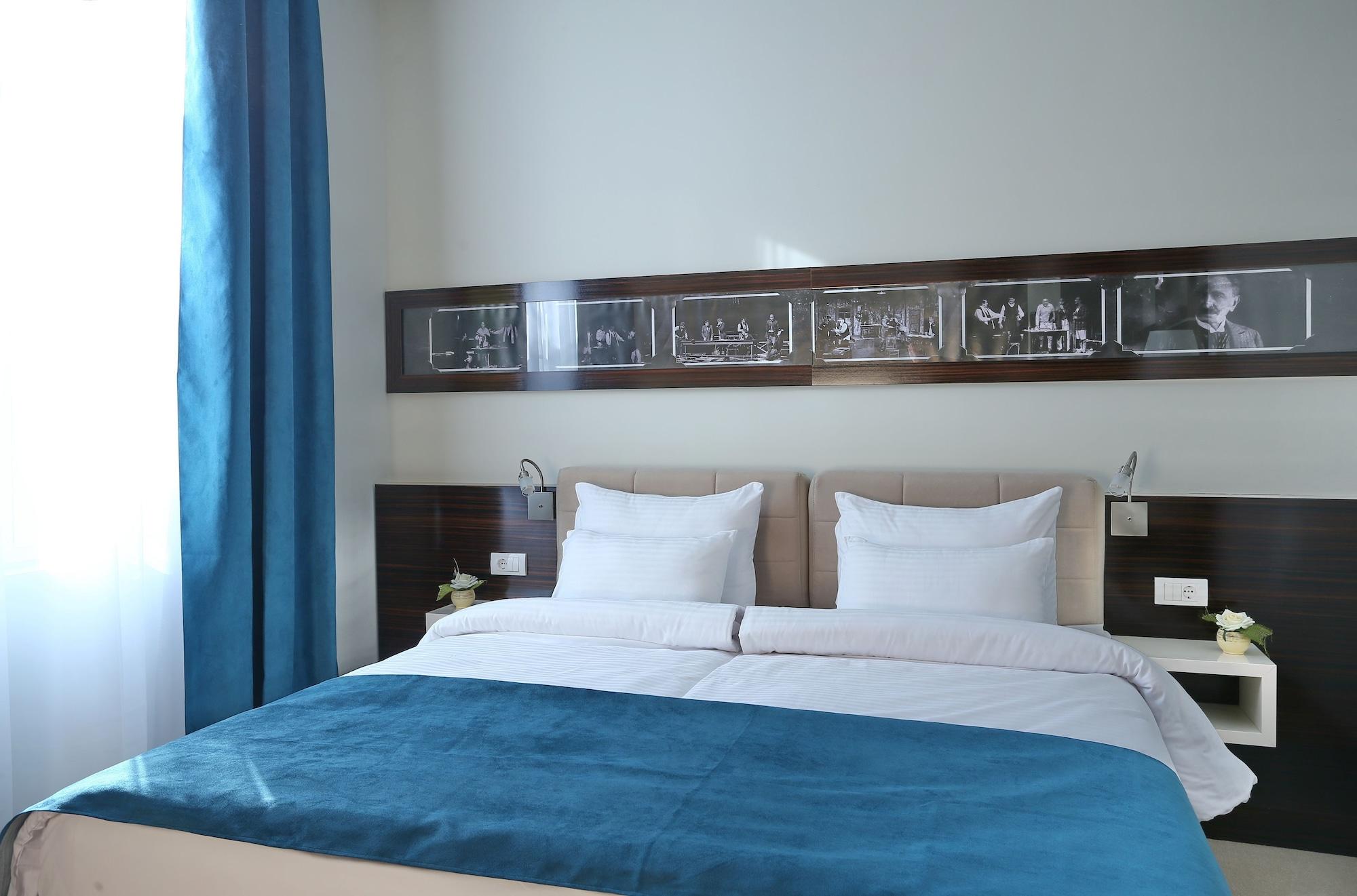Hotel Theater Belgrade Garni Екстер'єр фото