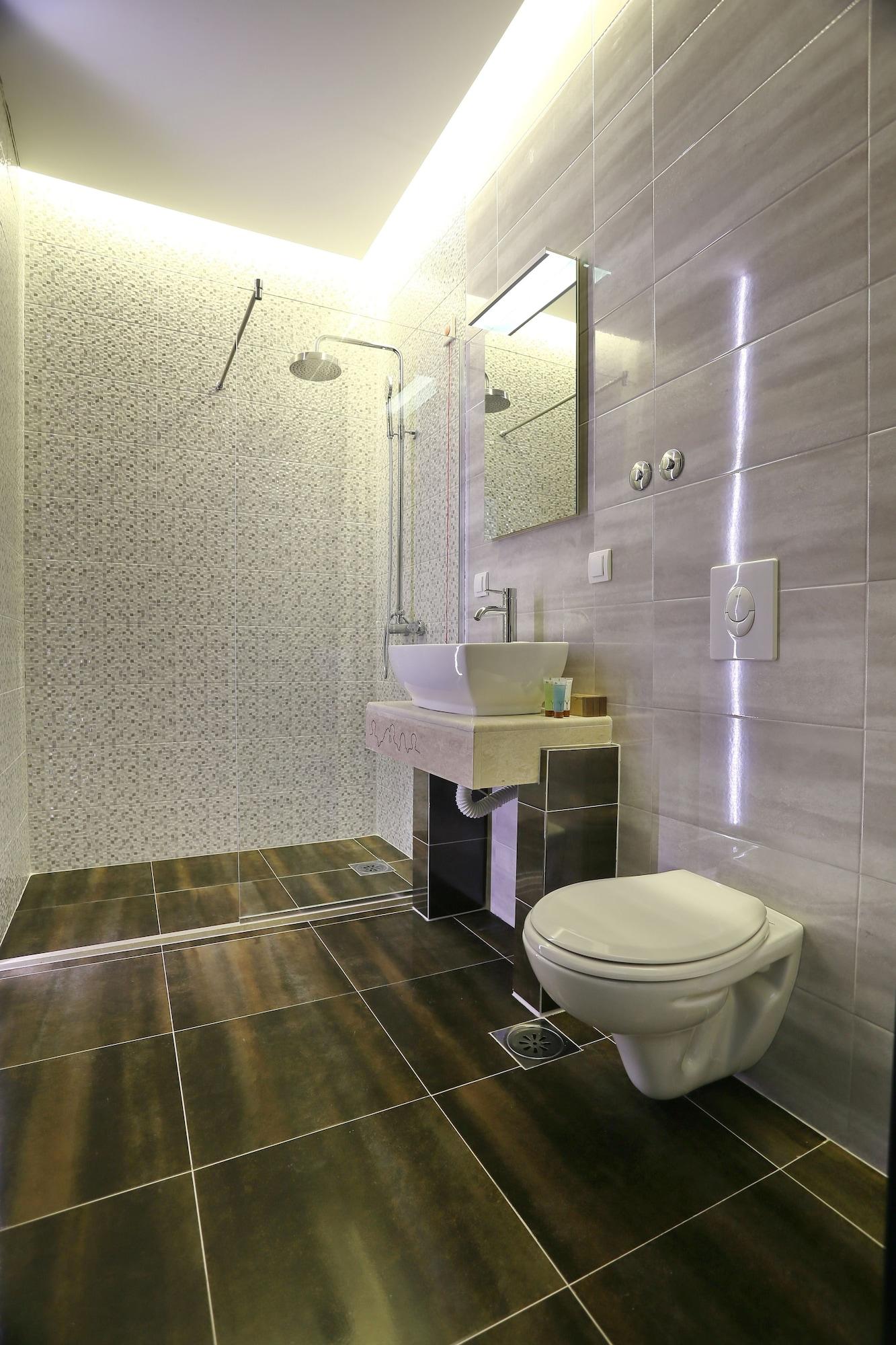 Hotel Theater Belgrade Garni Екстер'єр фото