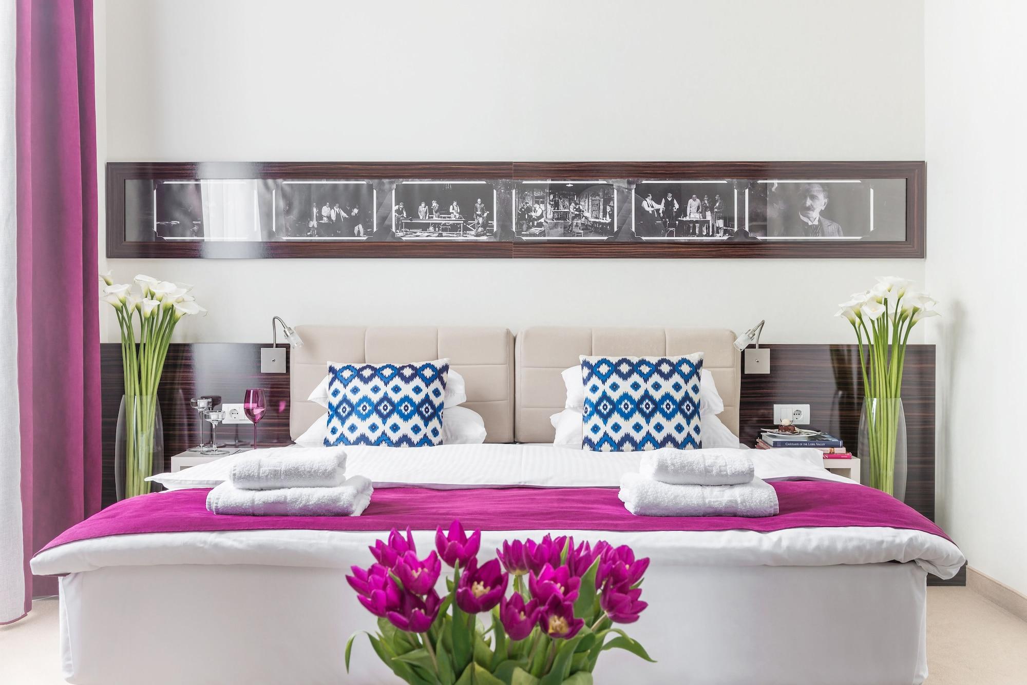 Hotel Theater Belgrade Garni Екстер'єр фото