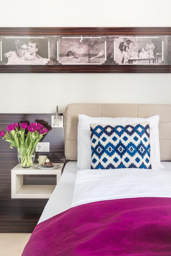 Hotel Theater Belgrade Garni Екстер'єр фото