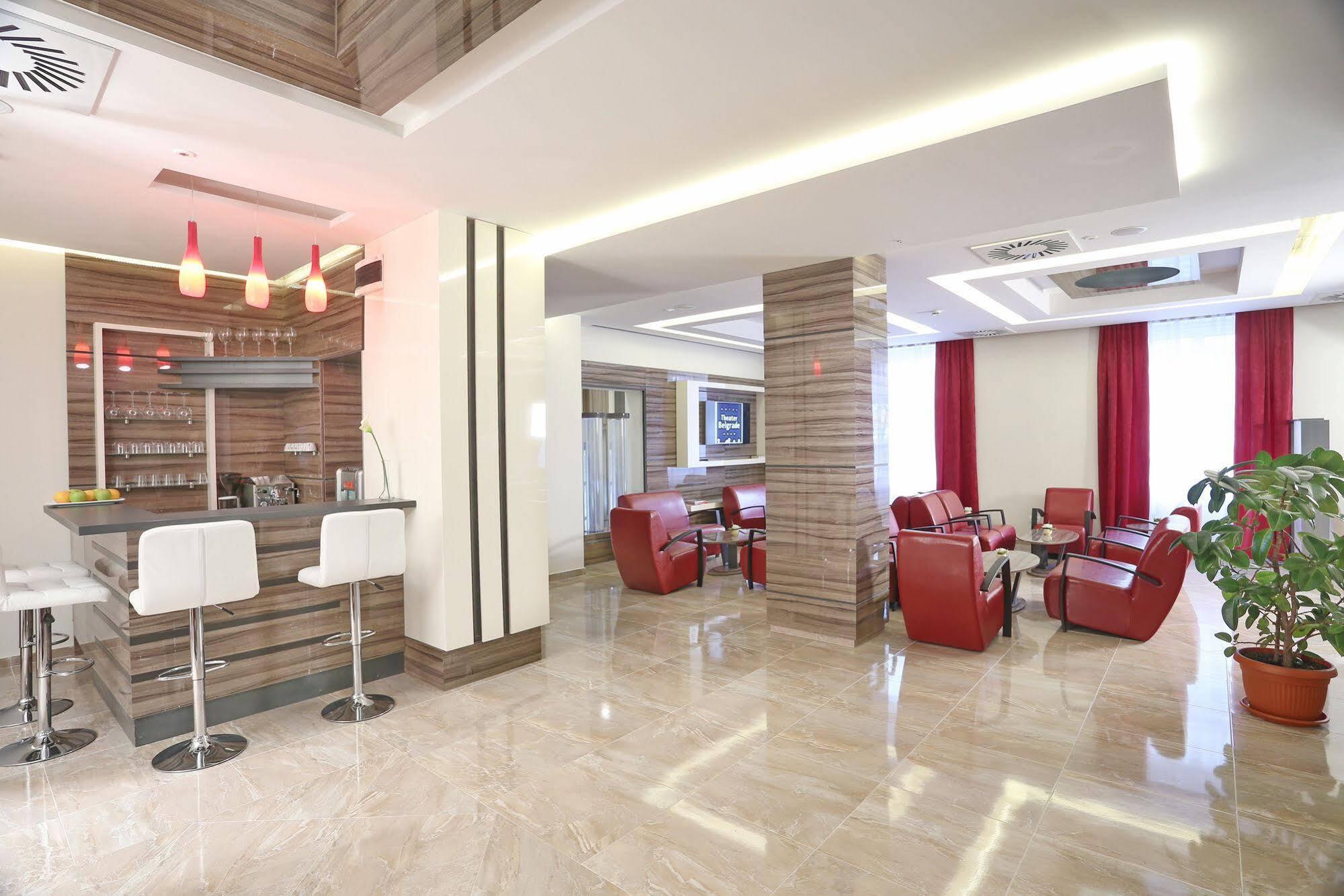 Hotel Theater Belgrade Garni Екстер'єр фото